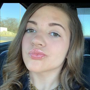 Meet your Posher, Briah